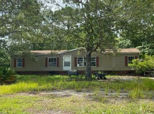 16 Willow Ln NE, Ludowici, GA 31316