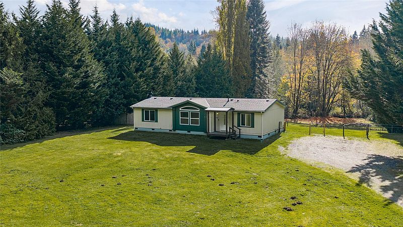 2nd image of 15326 Jim Creek Road