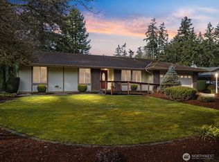 5910 Woodlake Dr W, University Place, WA