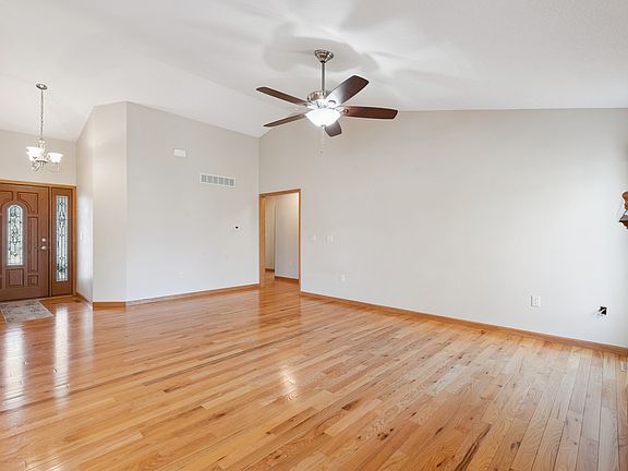 3rd image of 1716 Conor Ct