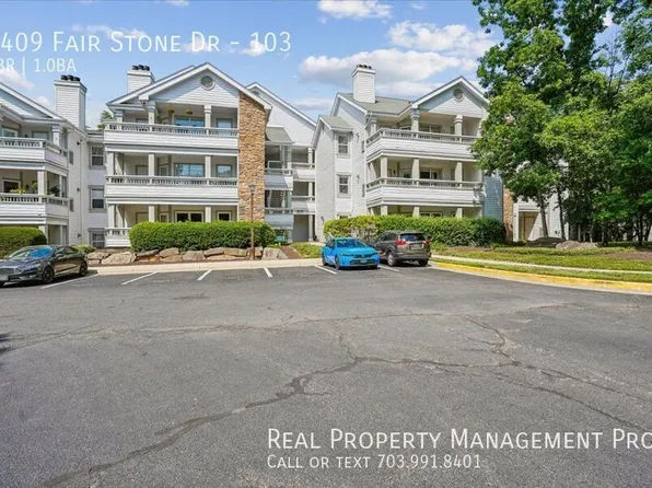 4409 Fair Stone Dr APT 103, Fairfax, VA 22033