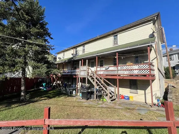 112 Green Pl, Scranton, PA 18509