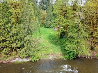 410 Paradise Ln, Granite Falls, WA 98252
