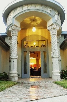 2nd image of 6887 Palo Azul Dr