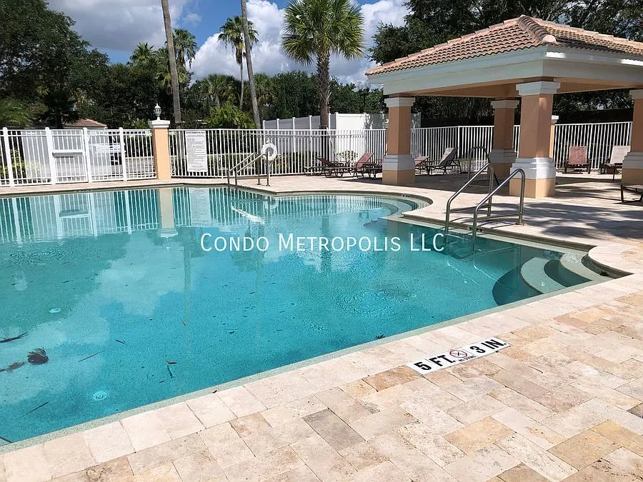 Coming Soon! 2 bedroom, 2bath! Hunter Creek area ~ — Photo 3