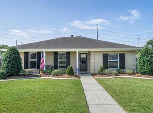 9 S Lafourche Ct, Kenner, LA 70065