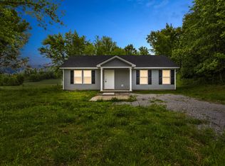 1130 Town Branch Rd, Jeffersonville, KY 40337