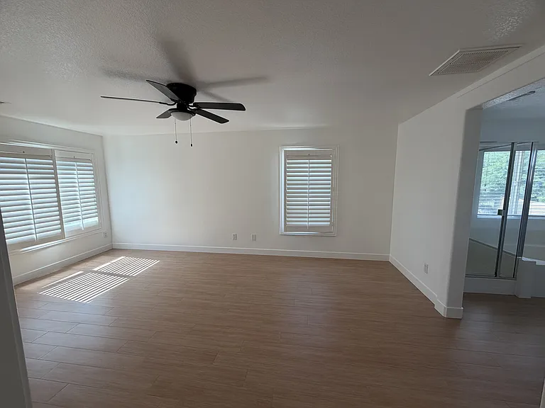 15921 Golden Meadow Ln — Photo 10