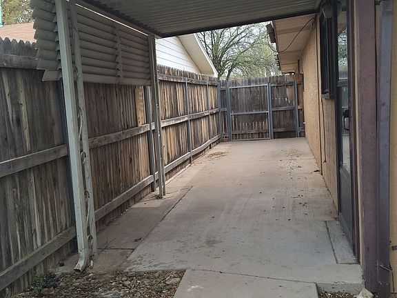 5th image of 1405 Tulane Dr