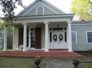 1200 Peters St, Summit, MS 39666