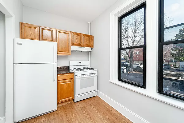 Rented by Modern Spaces | media 5