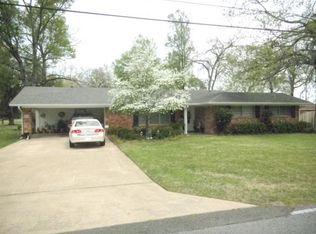 2215 Beechwood Dr, Monroe, LA 71201