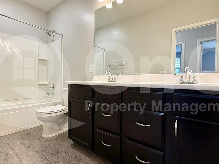 2669 S Peppertree Dr #104 — Photo 14