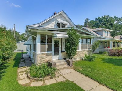963 Orchard Ave, Saint Paul, MN, 55103