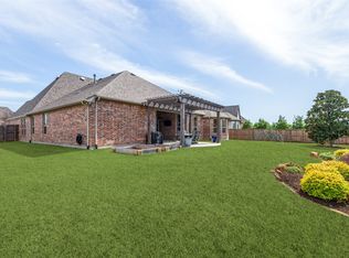 8013 Three Forks Trl, McKinney, TX 75071