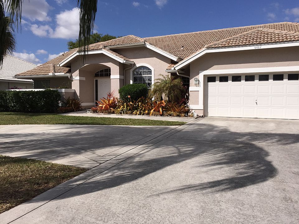1st image of 6429 NW 50th St