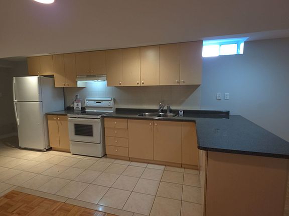 5th image of 13 Beechgrove Cres #Basement