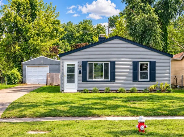1226 E Larchmont Dr, Sandusky, OH 44870