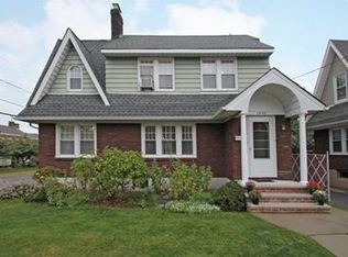 13-02 11th St, Fair Lawn, NJ 07410