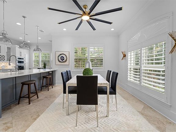 5th image of 4802 W BEACHWAY DRIVE