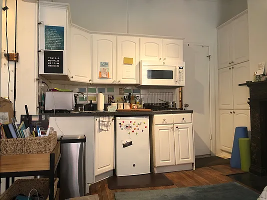 Rented by Douglas Elliman | media 20