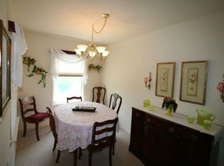 1571 Weatherstone Dr, Ann Arbor, MI 48108