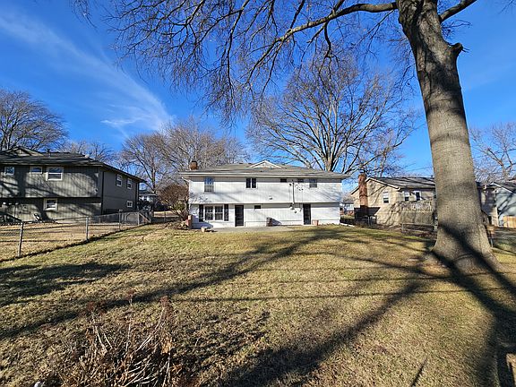 2nd image of 9409 Knox Dr