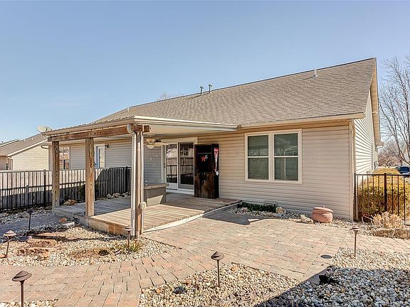 2nd image of 10916 Kentfield Dr