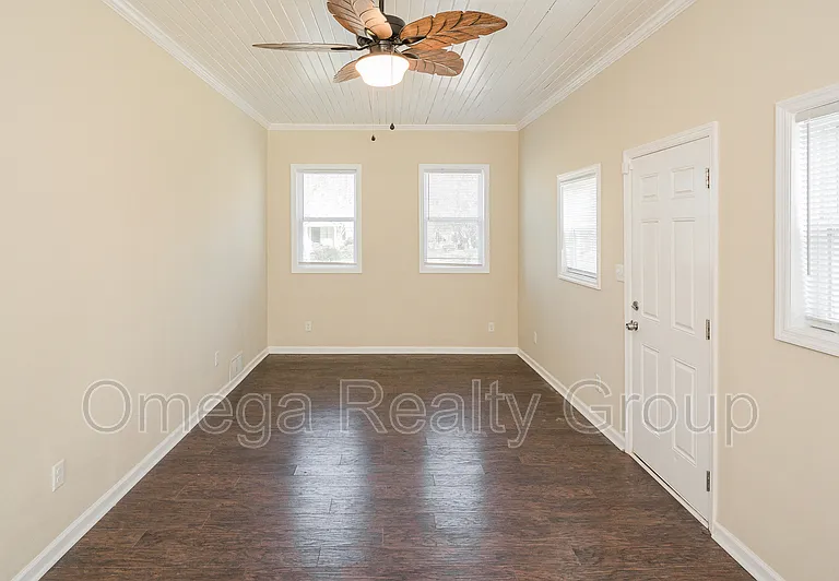 1808 Wilson Dr — Photo 18
