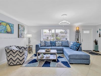 6905 NW 17th St, Margate, FL, 33063