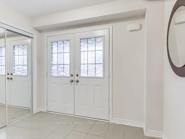 4 Dublin Rd — Photo 2