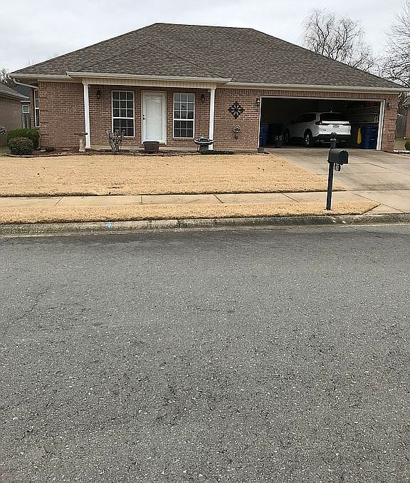 1st image of 26 Westhaven Pl