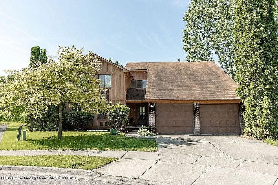 1st image of 858 Beechlawn Ct