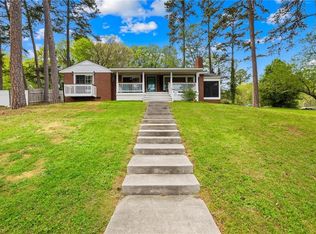 408 Woodsway Dr, Lexington, NC 27292