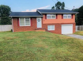 204 Eauclair St, Kingsport, TN 37664