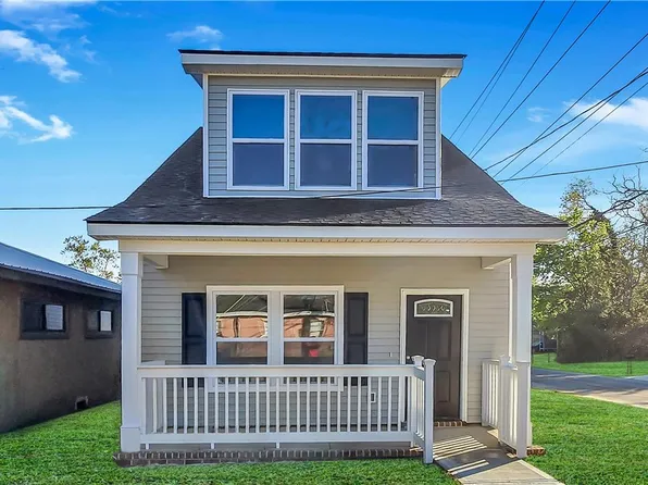 4102 4th Street, Garden City, GA 31408