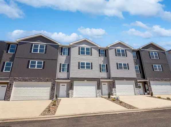 278 Red Oak Ln, Morgantown, WV 26501