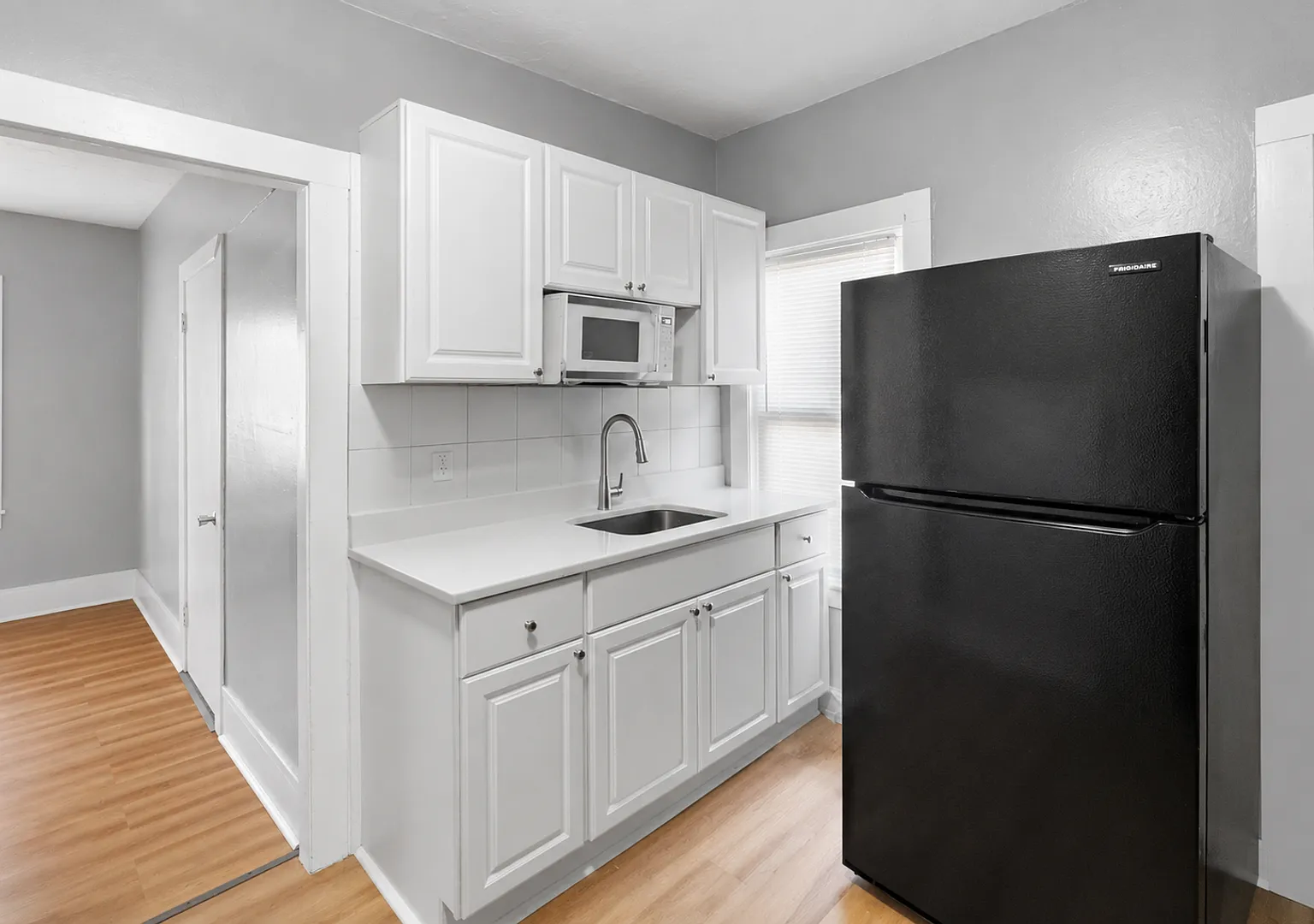 20 Central St — Photo 2