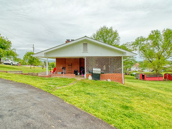 5th image of 208 Monte Vista Dr