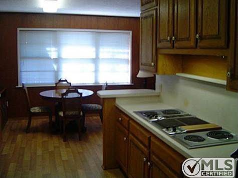 4th image of 7016 Sandalwood Ln
