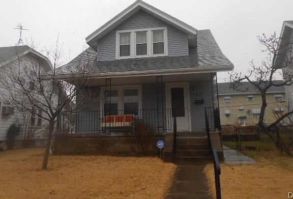 2nd image of 814 Gondert Ave