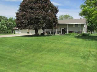 14303 345th Ave, Waseca, MN 56093