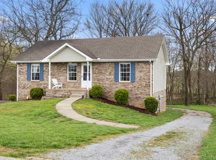 3285 N Senseney Cir, Clarksville, TN 37042