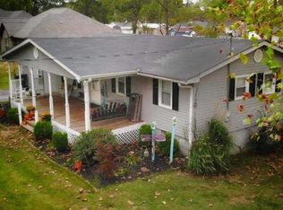 157 Meadow Ln, Decatur, AL 35603