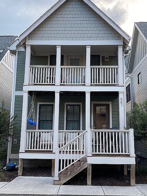 1st image of 541 Mariner Way
