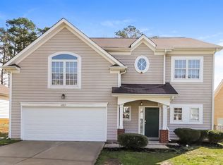 6819 Alydar Ct, Charlotte, NC 28216