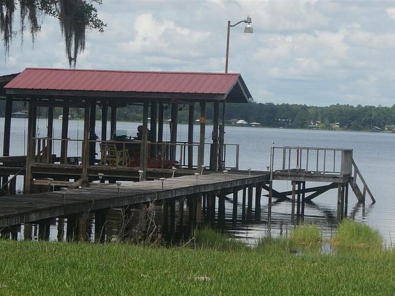 04) Dock and Boat lifts