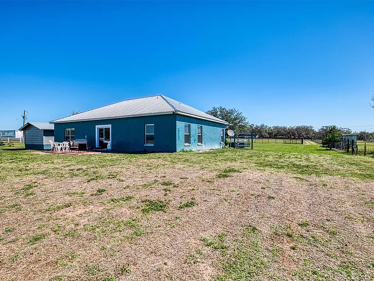 2700 Verna Bethany Rd — Photo 42