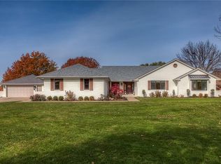 745 SE Southbranch Dr, Waukee, IA 50263