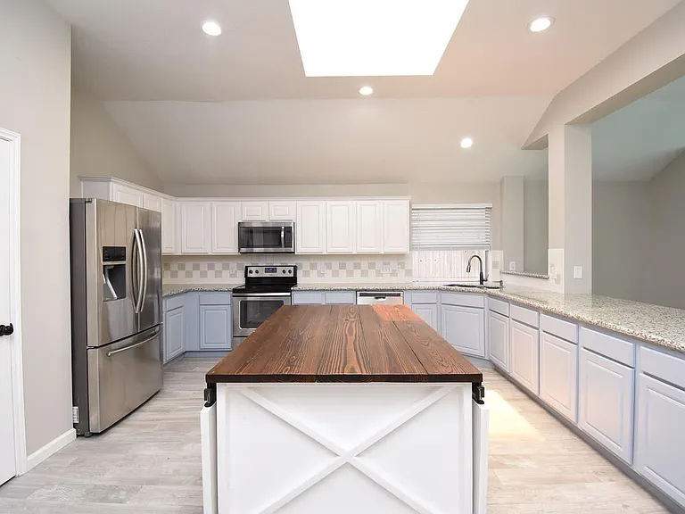 23122 Beech Canyon Dr — Photo 18